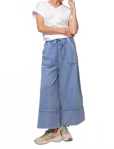 Easel Washed Terry Knit Wide Leg Pant In Denim In Multi