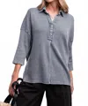 Easel Washed Thermal Boxy Top In Blue