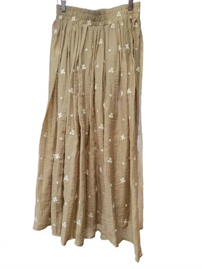 Easel Women's Embroidered Crepe Midi Skirt In Mocha Mousse In Nude