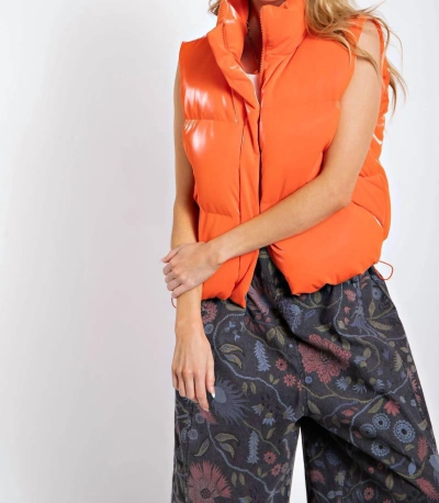 Easel Women's Shiny Vest In Orange