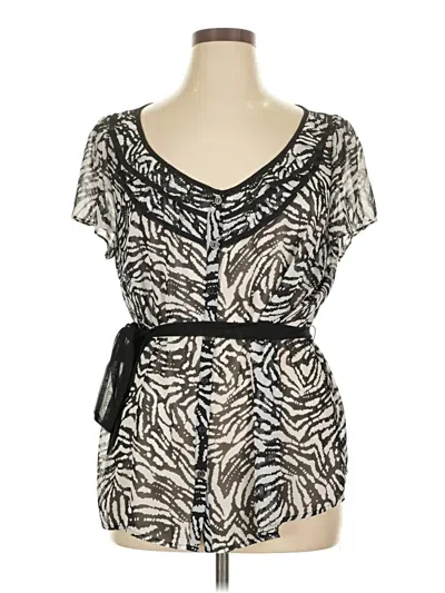 Pre-owned East5th Kimono In Silver