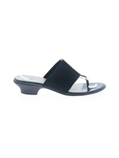 Pre-owned East5th Sandals In Black