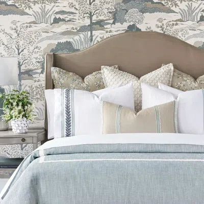 Eastern Accents Amberlynn Single Comforter In Sky Blue
