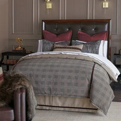 Eastern Accents Cristobal Bedding