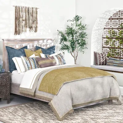 Eastern Accents Daleyza Textured Button-tufted Comforter In Multi