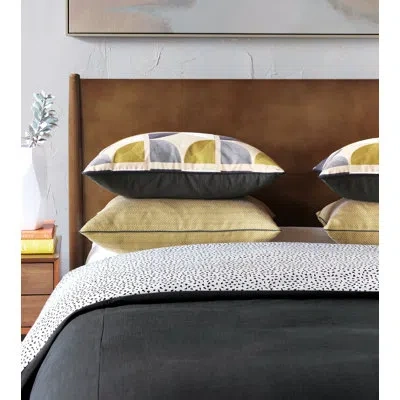 Eastern Accents Felix Nolan Single Reversible Comforter In Black,white