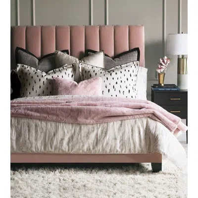 Eastern Accents Halo Single Reversible Comforter In Champagne