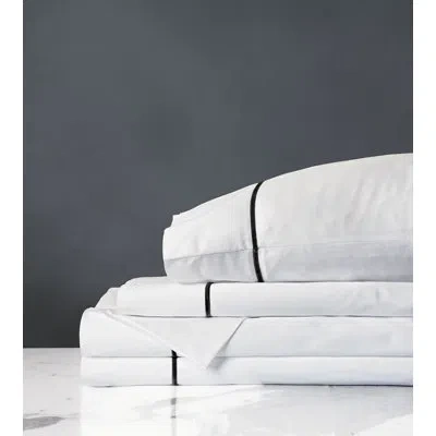 Eastern Accents Linea 300 Thread Count Egyptian Quality Cotton Sateen Sheet Set In White,black