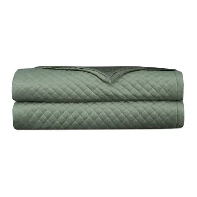 Eastern Accents Manderley Quilted Coverlet In Green