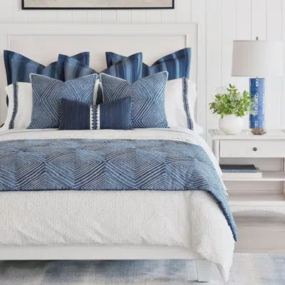 Eastern Accents Mykonos By Barclay Butera Fil Coupe Duvet Cover In Shastina Snow