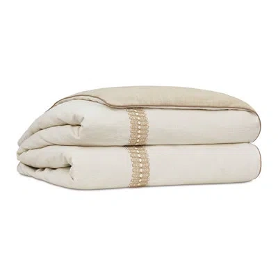 Eastern Accents San Savino Polyester Comforter In Ivory