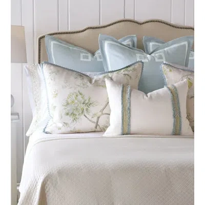 Eastern Accents Suzette Single Reversible Coverlet / Bedspread In Ivory