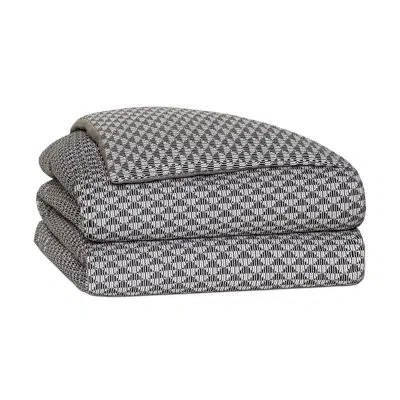 Eastern Accents Zac Single Comforter