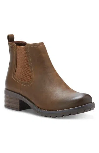 Eastland Jasmine Chelsea Boot In Brown