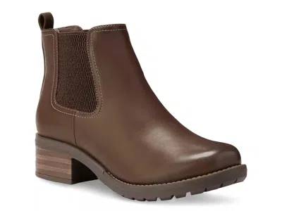 Eastland Jasmine Chelsea Boot In Brown