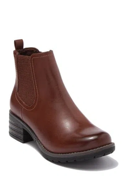 Eastland Jasmine Chelsea Boot In Tan