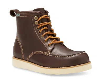Eastland Lumber Boot In Brown