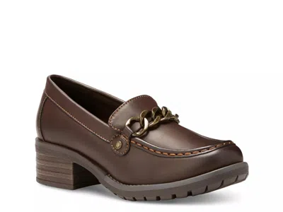 Eastland Nora Loafer In Brown