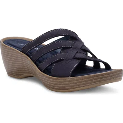 Eastland Poppy Leather Wedge Sandal In Navy