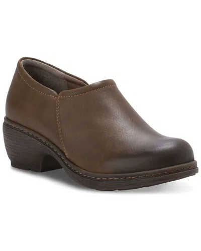 Eastland Rosie Flat In Brown