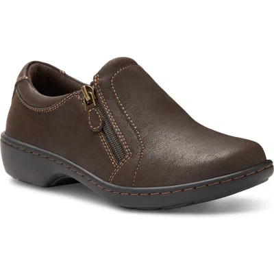 Eastland Vicky Slip-on In Brown