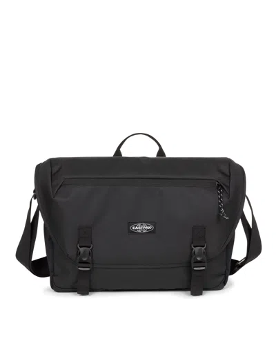Eastpak Courier Pro In Black