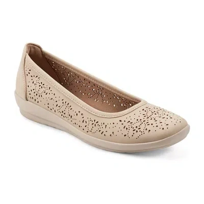 Easy Spirit Alessia Womens Square Closed Toe Slip-on Shoe In Neutral