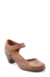 Easy Spirit Casity D'orsay Mid Pump In Brown