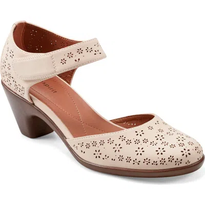 Easy Spirit Caty Mary Jane Pump In Light Natural