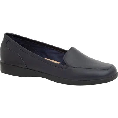 Easy Spirit Devitt Flat In Black
