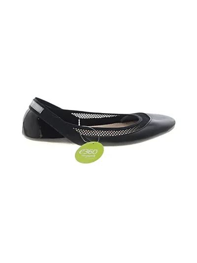 Pre-owned Easy Spirit Flats In Black
