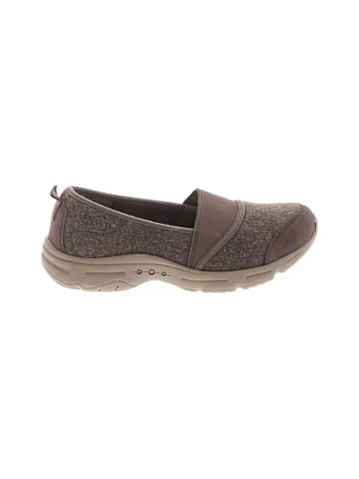 Pre-owned Easy Spirit Flats In Brown