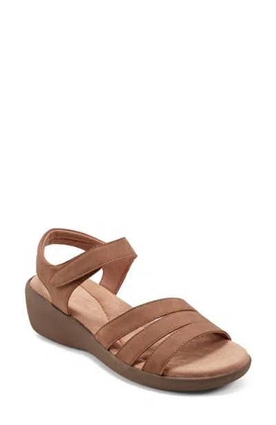 Easy Spirit Kenton Strappy Sandal In Cognac