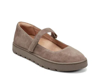 Easy Spirit Kyliee Mary Jane Flat In Brown