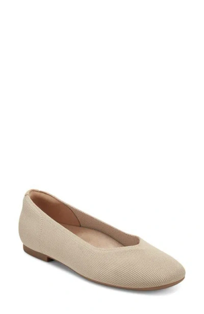 Easy Spirit Norene Flat In Neutral