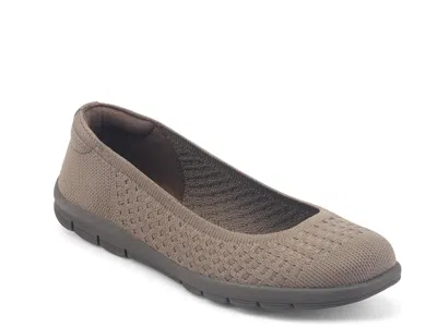 Easy Spirit Riona Ballet Flat In Brown