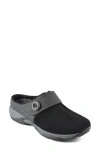 Easy Spirit Women's Edline Closed Toe Slip-on Casual Mules In Black