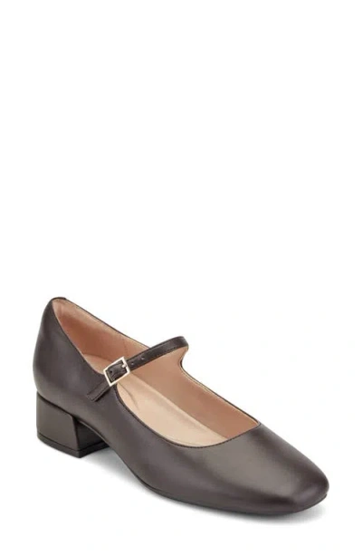 Easy Spirit Sejanica Mary Jane Flat In Brown