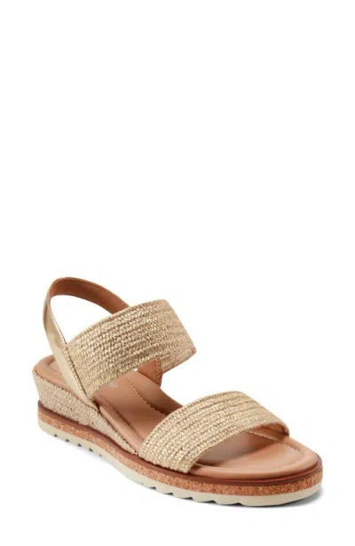 Easy Spirit Susana Wedge Sandal In Gold
