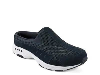 Easy Spirit Traveltime Clog Sneaker In Black
