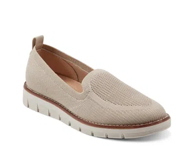 Easy Spirit Vanessa Womens Round Slip-on Shoe In Neutral