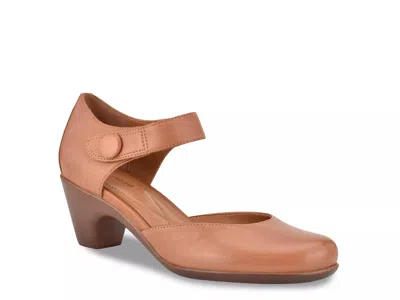 Easy Spirit Wide Width Clarice Pump In Brown