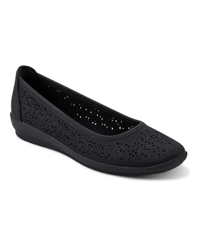 EASY SPIRIT WOMEN'S ALESSIA SLIP-ON BALLET FLATS