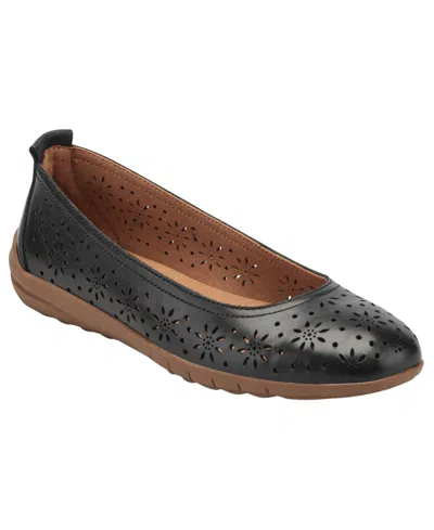 Easy Spirit Women's Araceli Slip-on Ballet Flats In Black