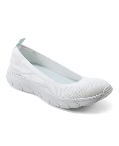Easy Spirit Women's Verla Slip-on Closed Toe Casual Shoes In White