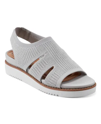 Easy Spirit Women's Winslow Lightweight Flat Slingback Sandals In Light Gray,silver