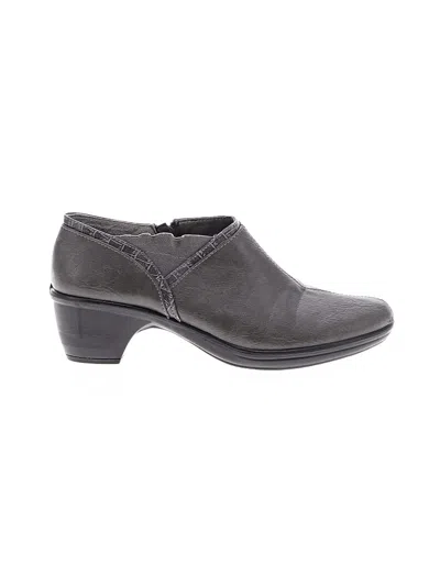 Pre-owned Easy Street Ankle Boots In Gray