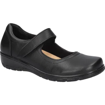 Easy Street Archer Mary Jane Flat In Black