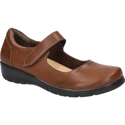 Easy Street Archer Mary Jane Flat In Tan