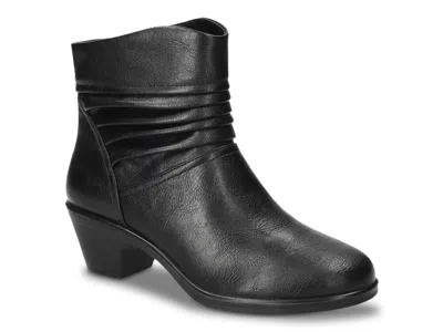 Easy Street Bess Bootie In Black